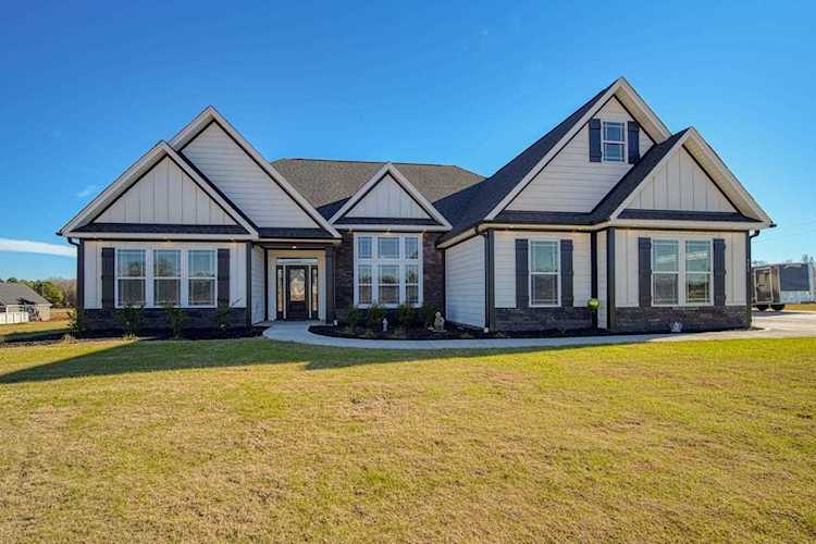 402 Daisy Cutter Ln Campobello, SC 29322
