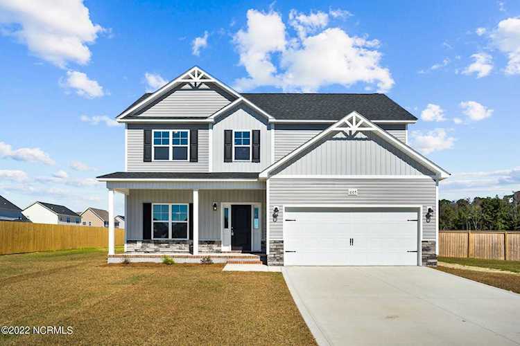 605 Sweet Broom Court Hubert, NC 28539