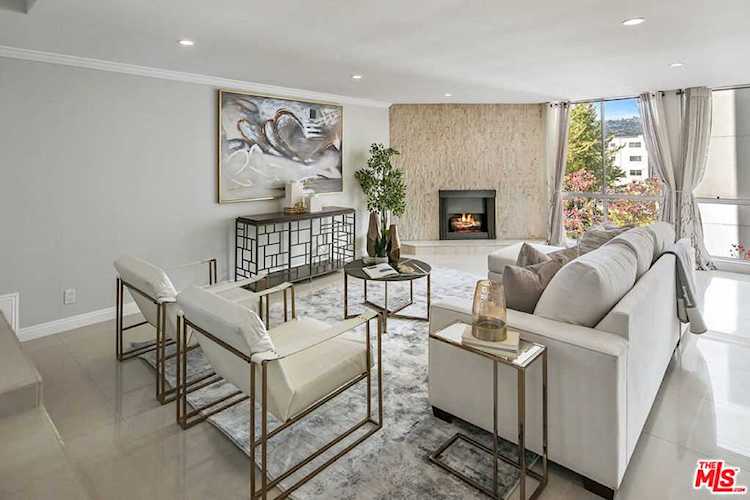321 N Oakhurst Dr #404 Beverly Hills, CA 90210
