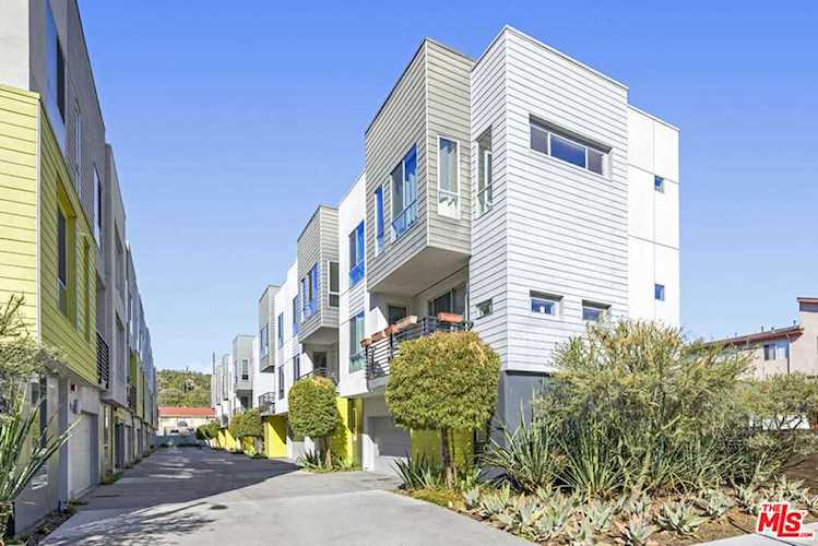 1406 Prism Dr Los Angeles, CA 90041