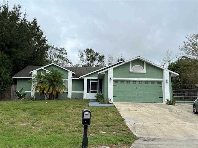 2282 Curtiss Dr Deltona, FL 32738