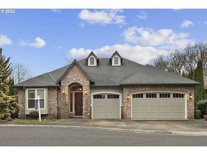 12004 NW 48th CT Vancouver, WA 98685