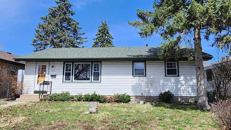 1457 Parkview Lane NE Columbia Heights, MN 55421