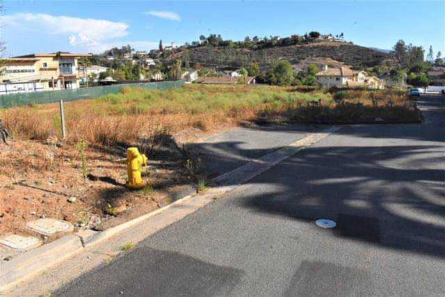 4059 Mars La Mesa, CA 91941