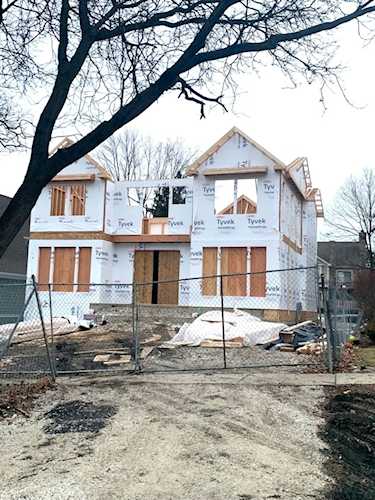 35 Gilbert Ave Clarendon Hills, IL 60514