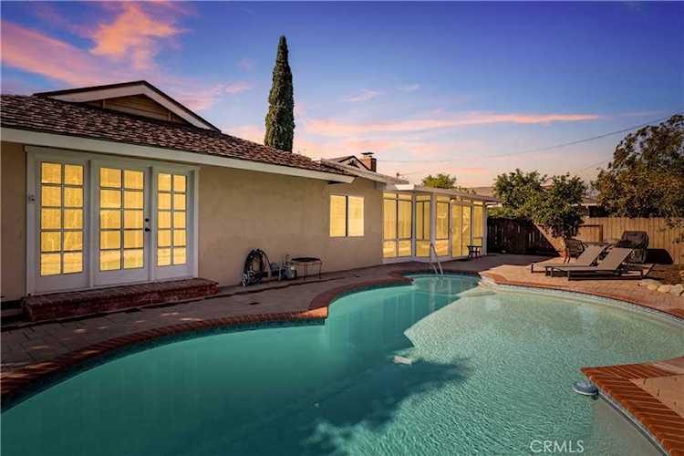 1481 Lance Dr Tustin, CA 92780