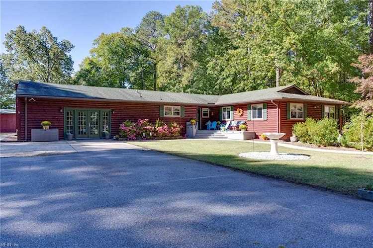 4429 Cherokee Dr Suffolk, VA 23434 | MLS 10461625 Photo 1