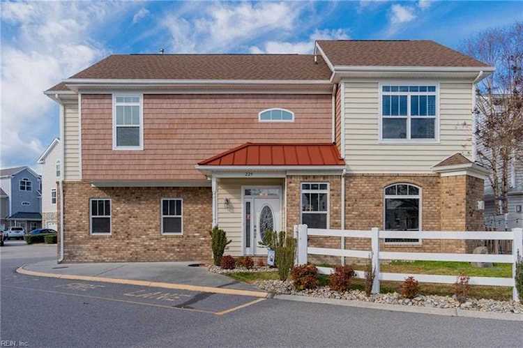 229 Moate Circle Virginia Beach, VA 23462 | MLS 10469394 Photo 1