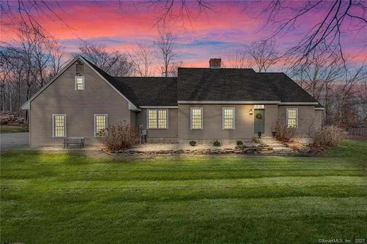 133 Parker Hill Road Killingworth, CT 06419