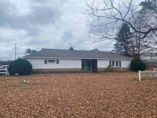 10714 Grange Ave NE Rockford, MI 49341 | MLS 22047737 Photo 1