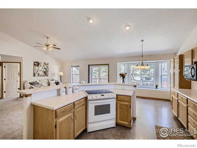 713 Alpine St Longmont, CO 80504