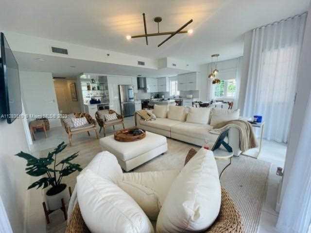 19217 Fisher Island Dr #19217 Miami Beach, FL 33109