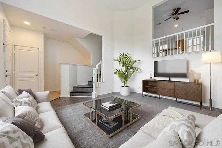 716 Mariposa Circle National City, CA 91950