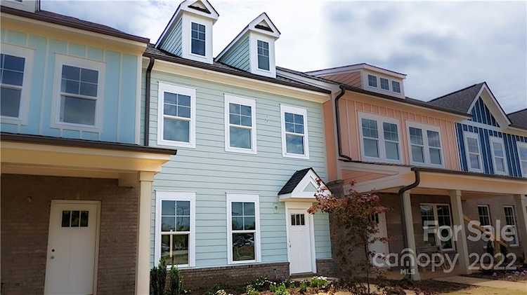 725 Veloway Dr Rock Hill, SC 29730 | MLS 3934158 Photo 1