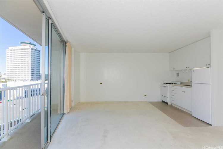 750 Amana Street #809 Honolulu, HI 96814 | MLS 202221442 Photo 1