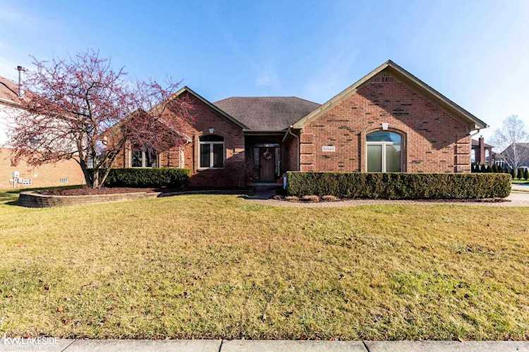 51562 Pinewood Drive, Macomb, MI 48042 in Pinewood Villas|Macomb MLS# 50096703 Photo 1