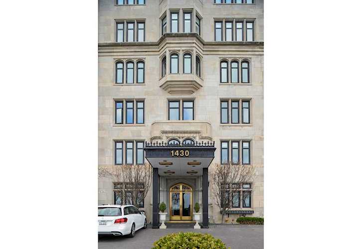1430 N Lake Shore Dr #7 Chicago, IL 60610