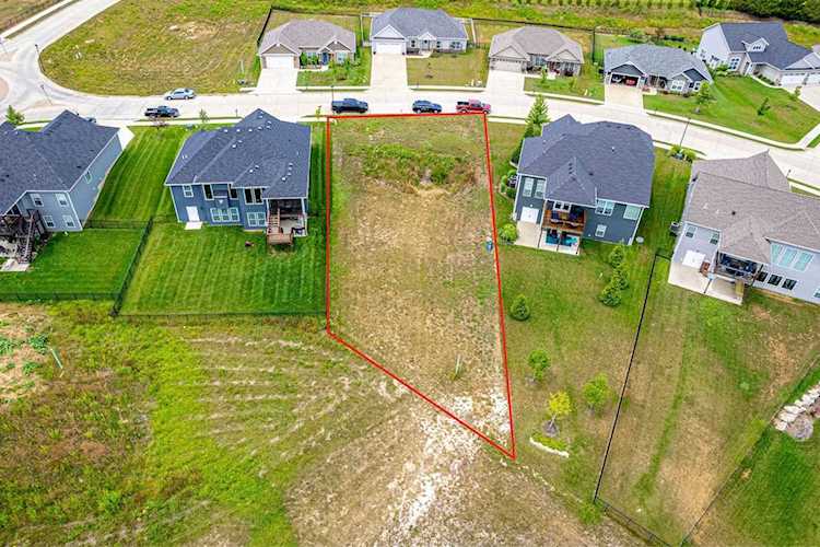 LOT 318 STONE MOUNTAIN PKY Columbia, MO 65201