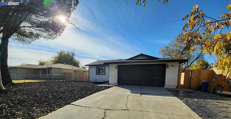 7652 Detroit Blvd Sacramento, CA 95832