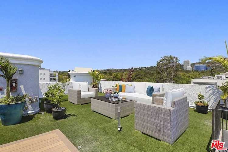 448 N Oakhurst Dr #4 Beverly Hills, CA 90210