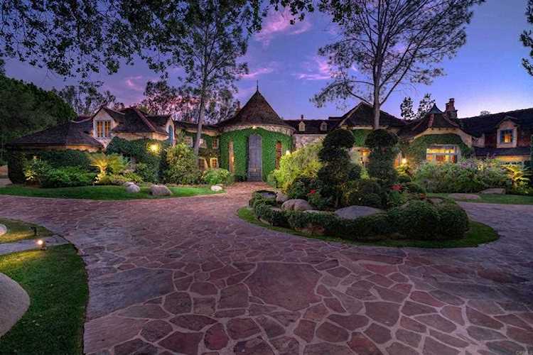 16902 Via Cuesta Verde Rancho Santa Fe, CA 92067