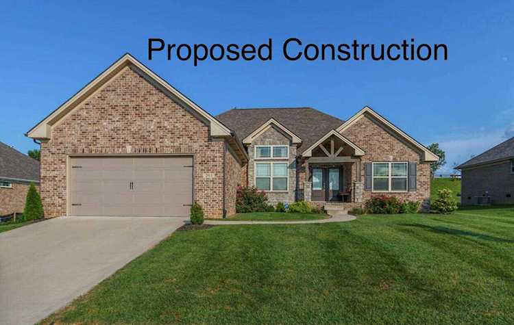 135 Creekview Dr Frankfort, KY 40601