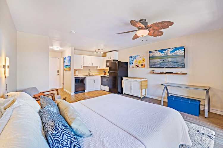 3740 Lower Honoapiilani Rd #E101 Lahaina, HI 96761 | MLS 397838 Photo 1
