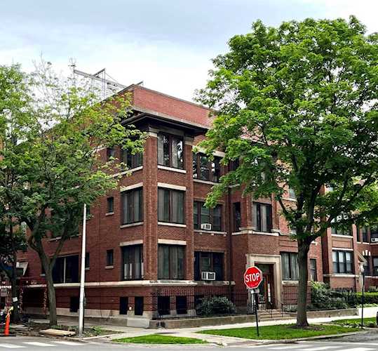 5340 S Hyde Park Blvd #2 Chicago, IL 60615