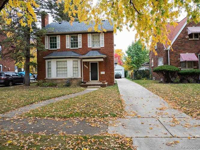 16750 Plainview Ave Detroit, MI 48219
