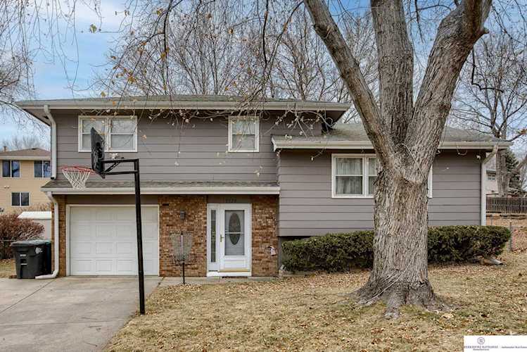 15320 Drexel Circle Omaha, NE 68137 | MLS 22228646 Photo 1