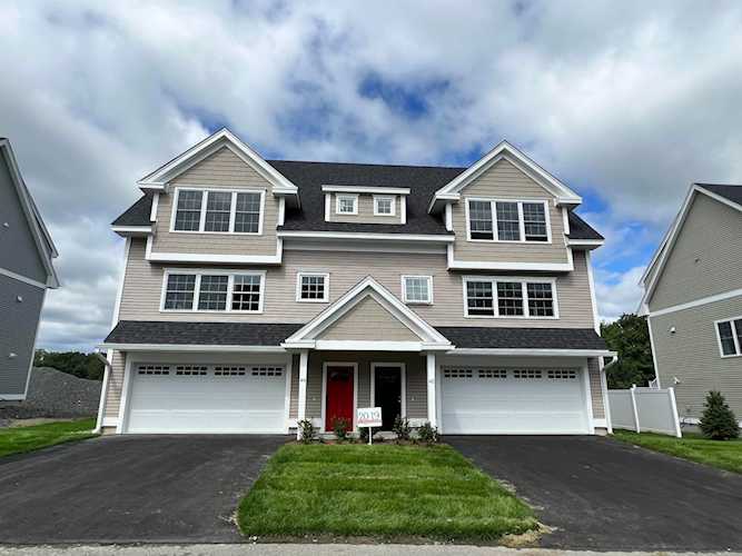 Unit 20 Stonehill Pointe Rd #20 Newmarket, NH 03857