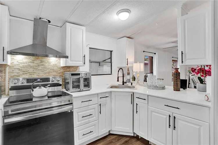 5100 SW 30th Ave Fort Lauderdale, FL 33312