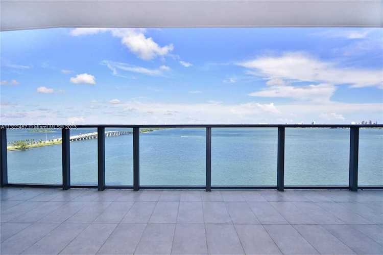 3131 NE 7th Ave #1801 Miami, FL 33137