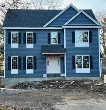 14 Martin Road Reading, MA 01867 | MLS 73055526 Photo 1