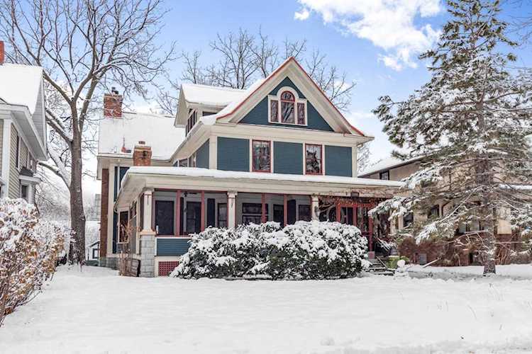 Saint Paul Merriam Park/Lexington-Hamline | MLS 6271946 | 2098 Carroll Avenue | Zip Code 55104 Photo 1