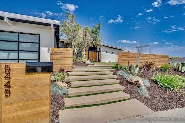 5445 Castle Hills Dr San Diego, CA 92109