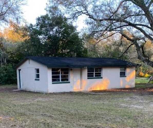 2245 Pump Rd Mulberry, FL 33860