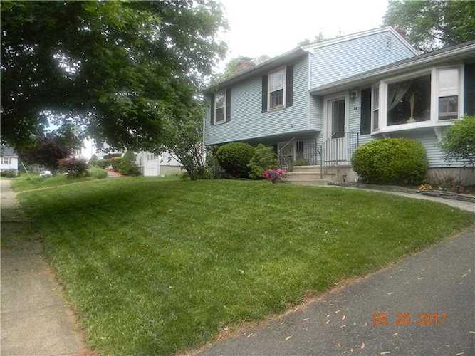 34 Costanzo Court Hamden, CT 06518