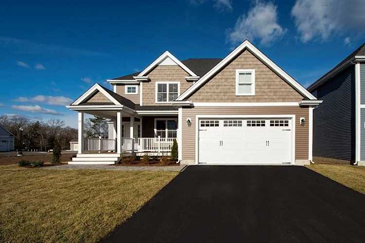 22 Manchester St Weymouth, MA 02190 | MLS 73069960 Photo 1