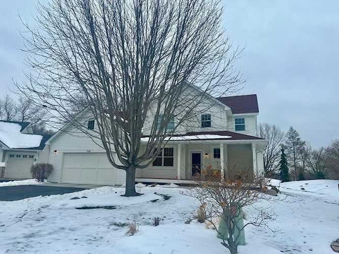 748 Linden Circle S Maplewood, MN 55119