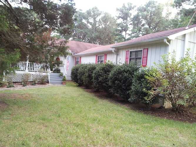 6189 Cedarcrest Road, Acworth, GA 30101 | MLS# 5510424 Photo 1
