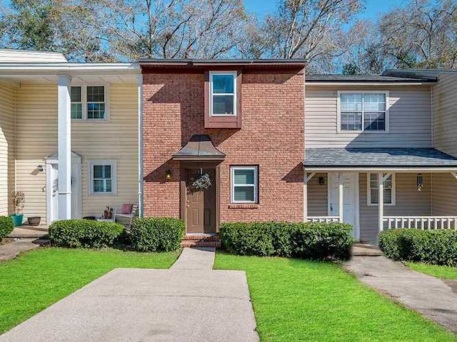 1567 Jacks Dr Tallahassee, FL 32301