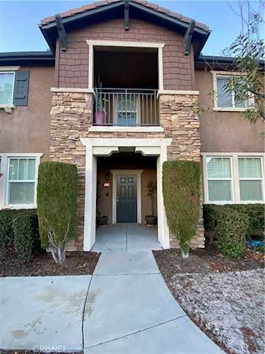 16735 Nicklaus Dr #23 Sylmar, CA 91342