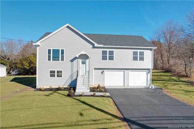 746 Saybrook Road Middletown, CT 06457