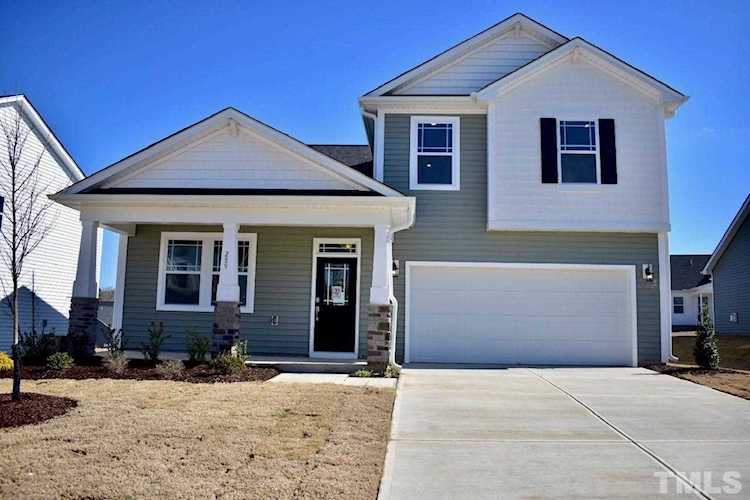 289 Mallard Loop Drive Clayton, NC 27527