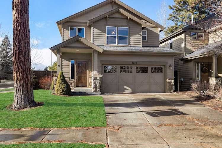 61121 SW Teton Ln Bend, OR 97702