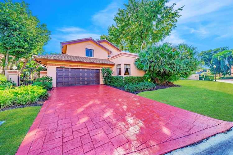 6574 Via Benita Boca Raton, FL 33433