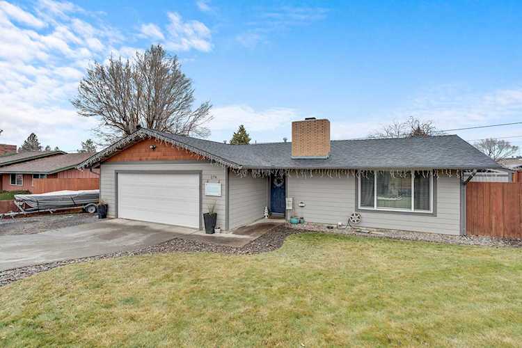174 NE Cowden Dr Madras, OR 97741 | MLS 220157907 Photo 1
