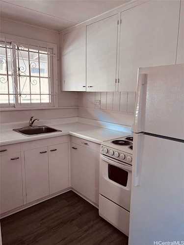 819 Kinau Street #B6 Honolulu, HI 96813