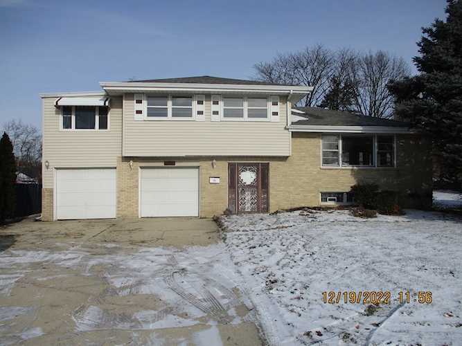 505 E Roosevelt Rd Wheaton, IL 60187